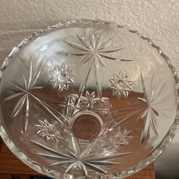 Vintage EAPG Anchor Hocking Starburst Pattern Glass Pedestal Bowl - Picture 3 of 7